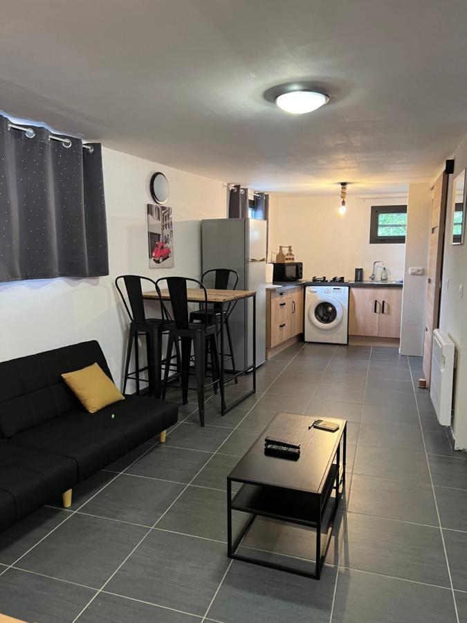 Rez de villa avec extérieur et plancha Taradeau Extérieur photo